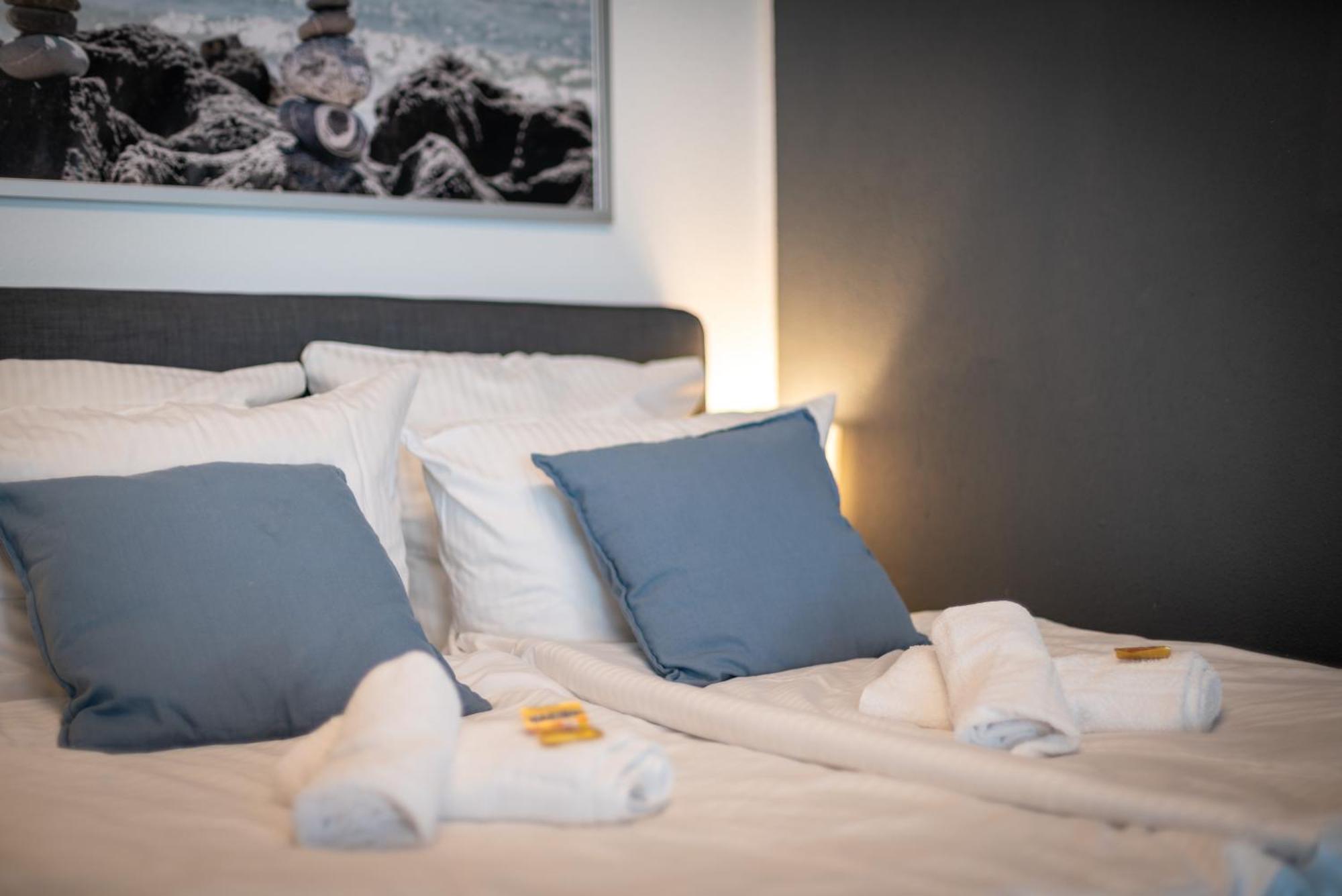 דיסבורג Federnest - Luxus-Studio - Kingsize Boxspringbett - Home-Office Mit Monitor Und Drucker - 11 Min Hbf מראה חיצוני תמונה